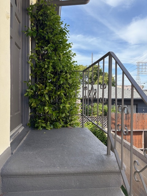 Foto del edificio - 2421 Carnegie Ln