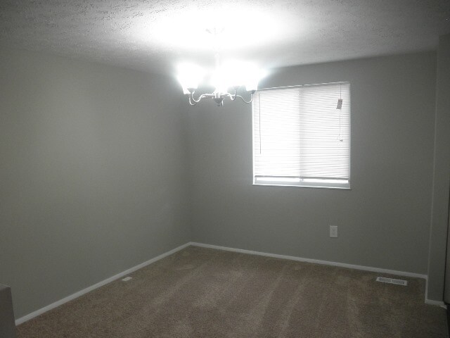 Building Photo - 9994 Tuscarora Rd- Charming 3 bedroom 1 fu...