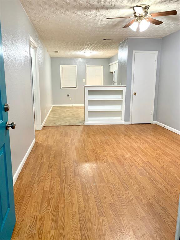 Building Photo - 7513 Lockwood Dr