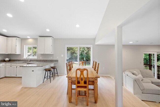 Building Photo - 12800 Turberville Ln