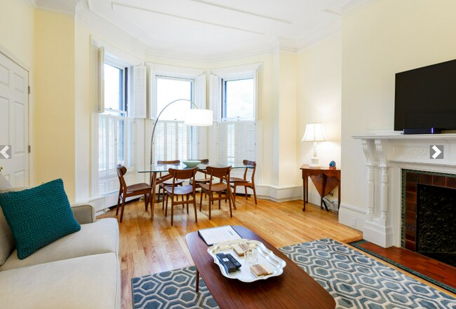 Foto del edificio - 387 Commonwealth Ave