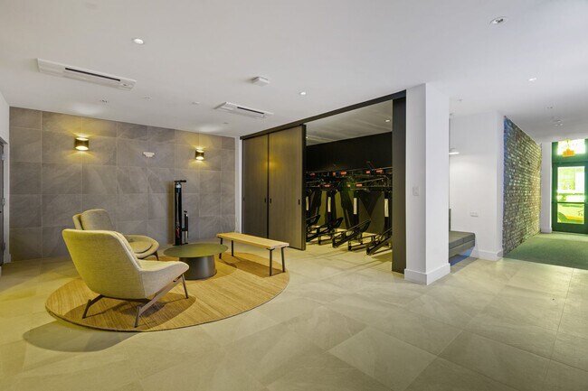 Foto del interior - District (Furnished Rooms)