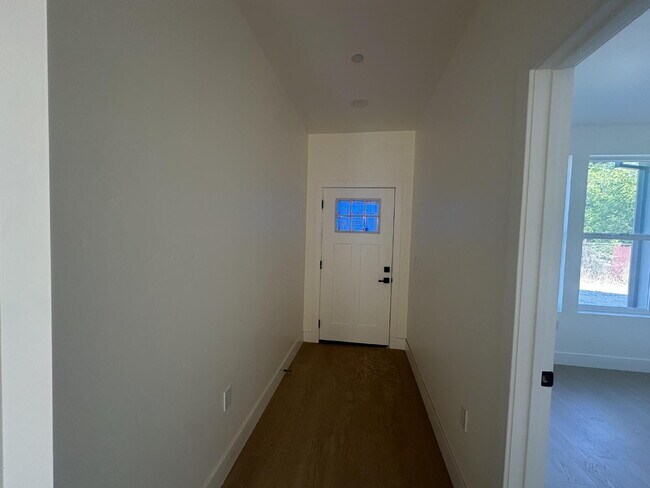 Building Photo - Brand New Construction 3 Bed | 2 Bath - Es...