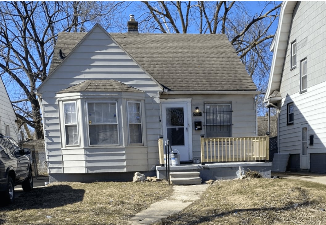 Primary Photo - 9187 Mendota St