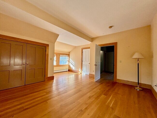 Foto del edificio - 527 Main St