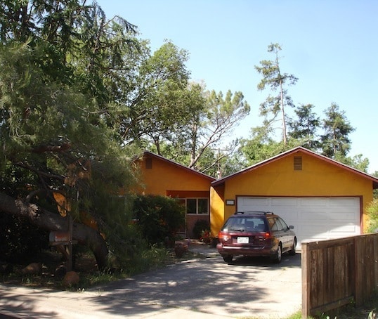 Building Photo - 1301 Madrone Pl