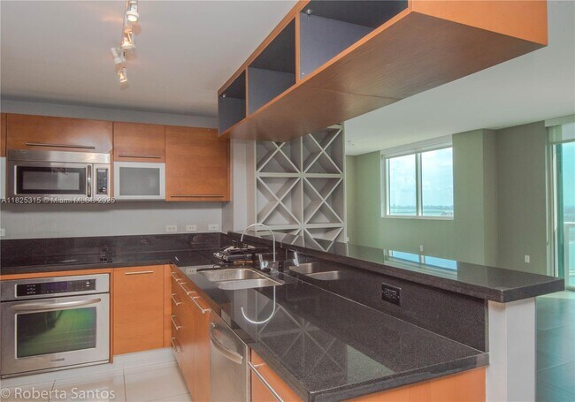 Building Photo - 244 Biscayne Blvd