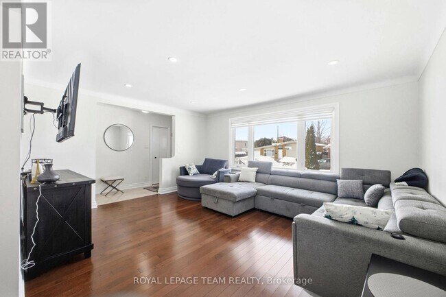 Photo du bâtiment - 2171 Martha Ave