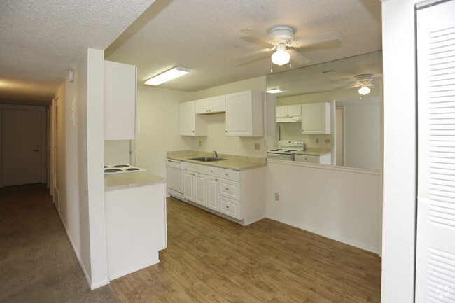 Interior Photo - Greentree Village Apts - Income Qualified