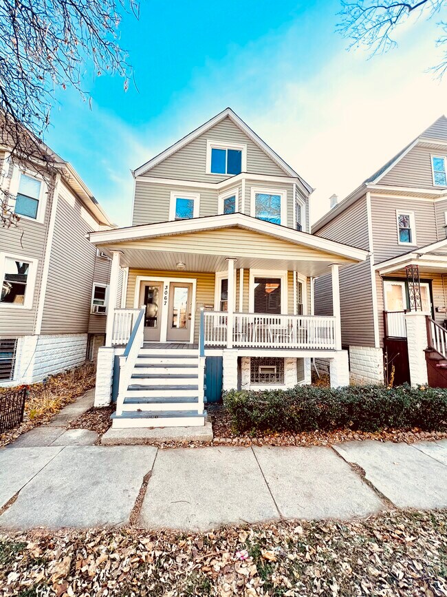 Second floor of a two unit home - 3067 N Avers Ave