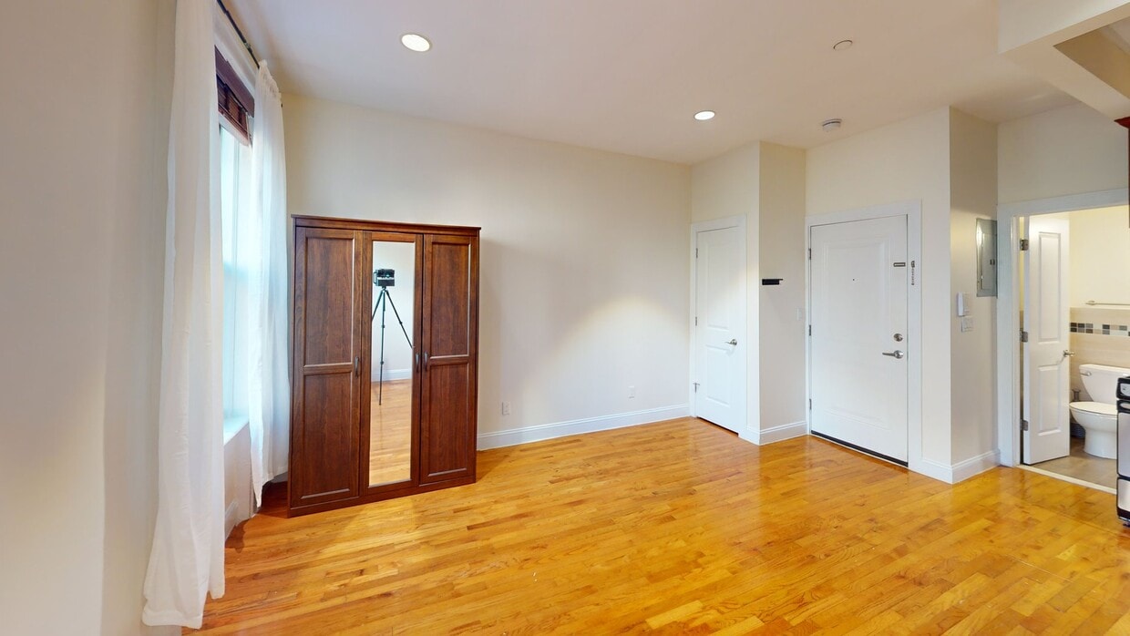 Photo - 145 W 136th St Apartment
