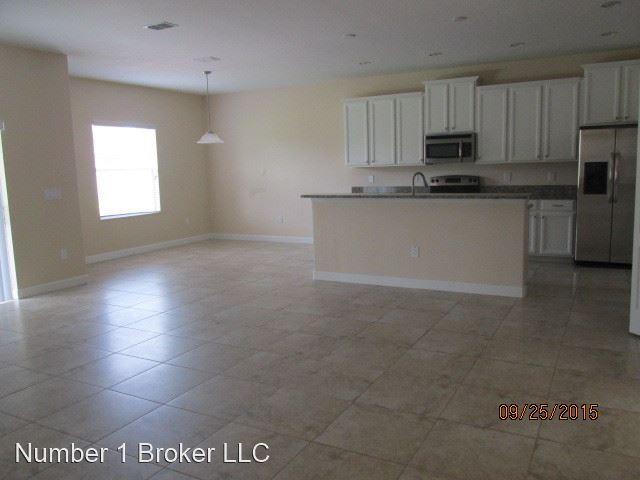 Building Photo - 6168 Waterside Island Ln