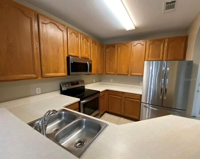 Building Photo - 103 Chelsea Dr