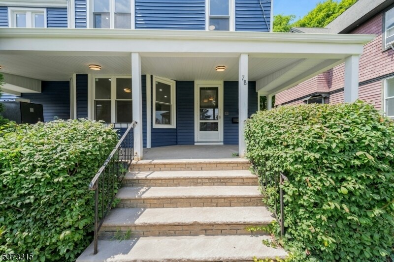 Foto principal - 78 Grove St
