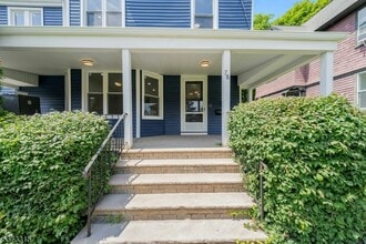 Building Photo - 78 Grove St