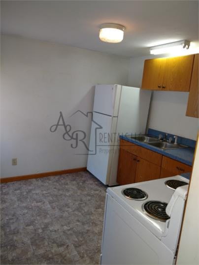 Building Photo - 413 Fieldcrest Dr