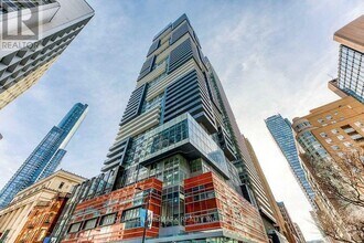 Building Photo - 7-1007 Grenville St