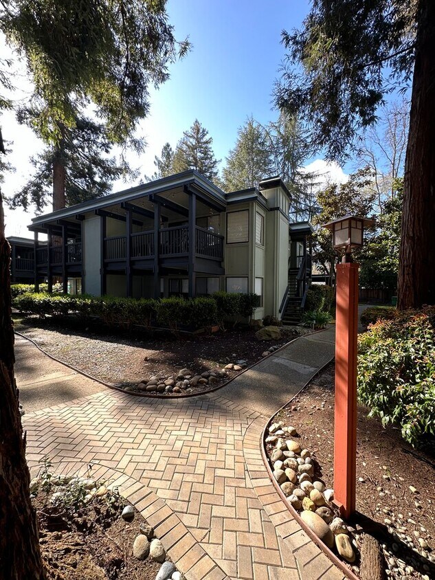 Primary Photo - 2 Bed 2 Bath Condo In Danville