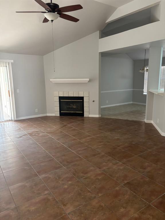 Building Photo - 1605 St Leger St