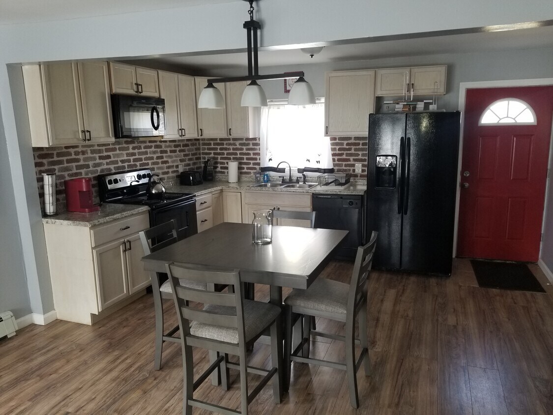 245 Elmore St Unit 2 Bedroom Private Suite, Central Islip, NY 11722