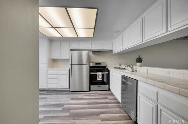 Foto del edificio - 1214 S Alma St