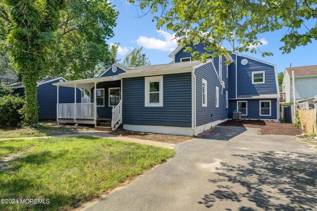 Foto del edificio - 37 Grace Ave