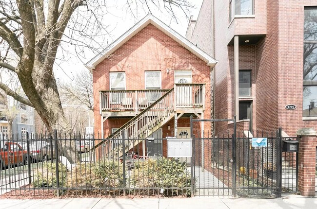 Building Photo - 1756 W Crystal St