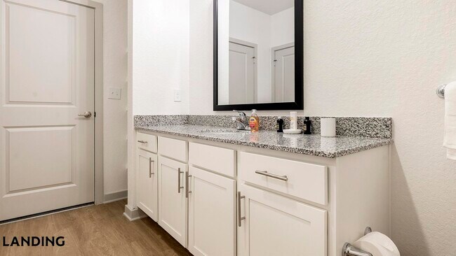 Foto del edificio - 12020 Brush Hl Rd