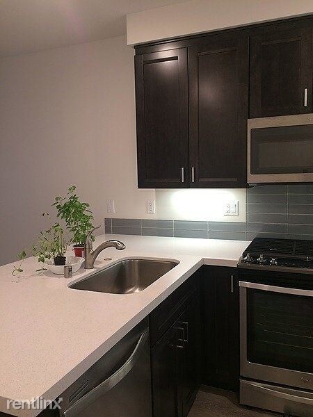 Foto del edificio - 4 br, 3 bath Condo - 1138 Fresno Street