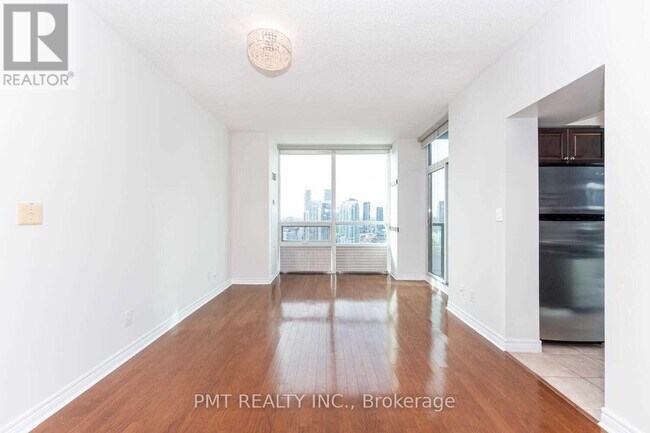Building Photo - 208 Enfield Pl