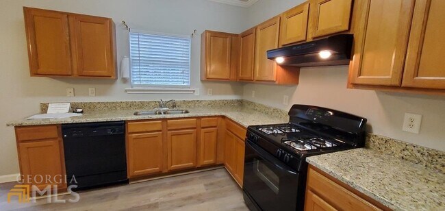 Foto del edificio - 3829 Dandridge Way NW