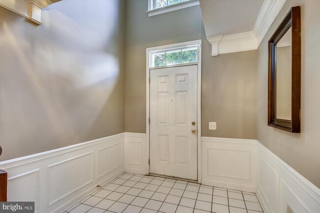 Building Photo - 5413 Summer Leaf Ln