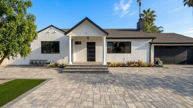 Building Photo - 7317-7321 Garden Grove Ave
