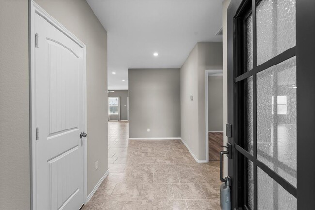 Building Photo - 154 Meadow Mill Dr