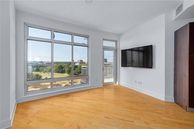 Foto del edificio - 603 Davis St