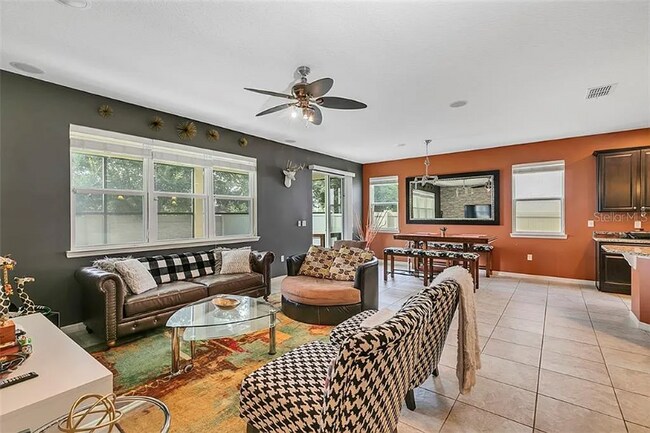 Building Photo - 11860 Thatcher Ave