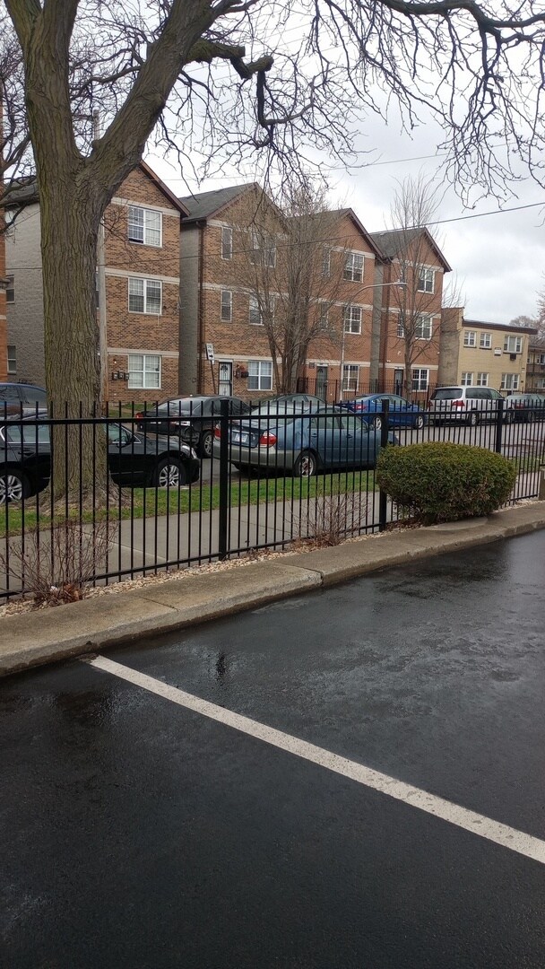 Foto del edificio - 7919 S Phillips Ave