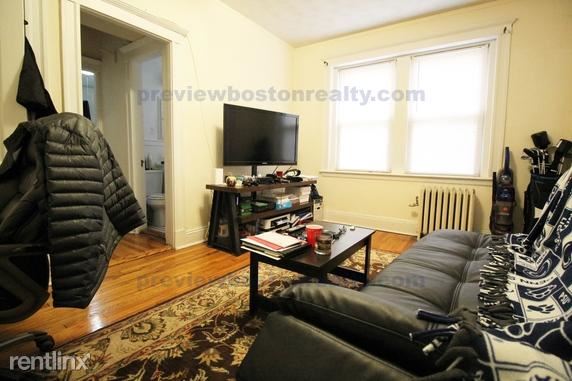 Foto del edificio - 120 Brainerd Rd