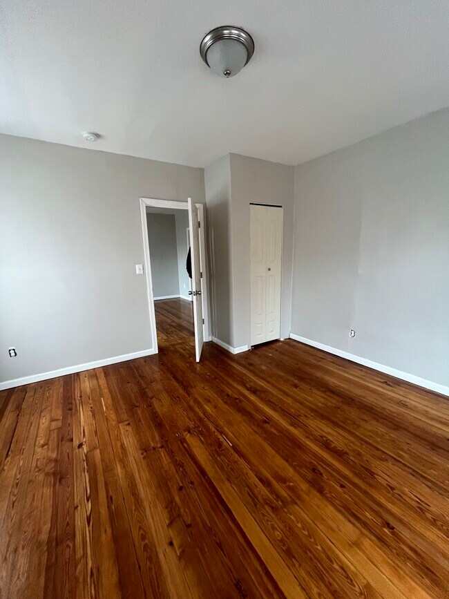 Photo - 56 Ashley St Apartment