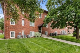 Building Photo - 100 Grandview Ct
