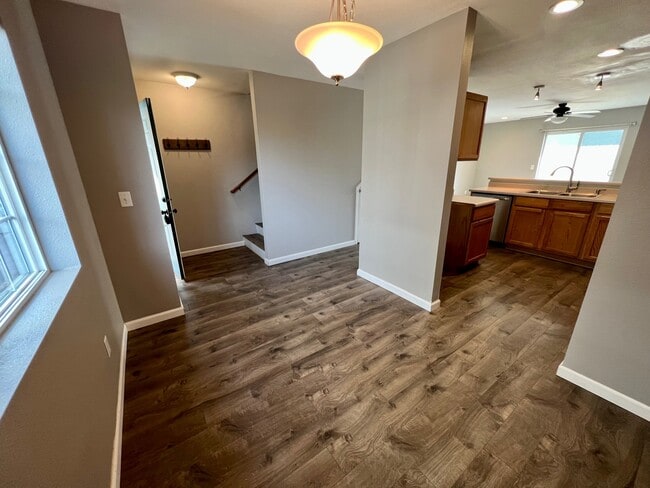 Building Photo - 2030 Brookhurst St