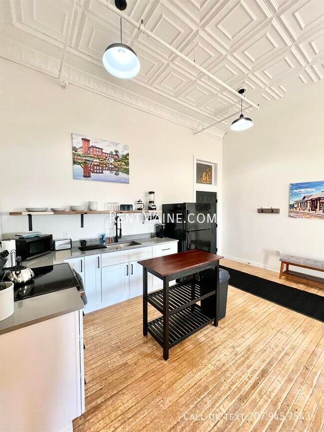 Foto del edificio - 113 N Lancey St