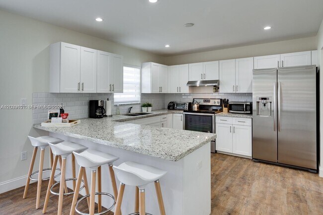 Foto del edificio - 6260 SW 58th Pl