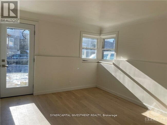 Building Photo - 125 Putman Ave