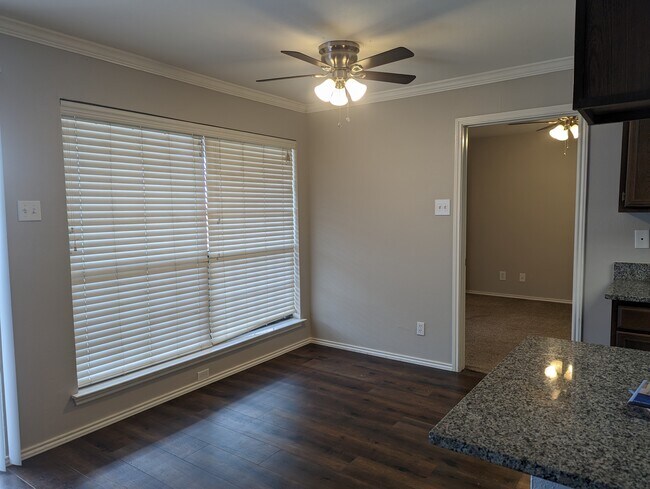 Building Photo - 4416 Chaha Rd