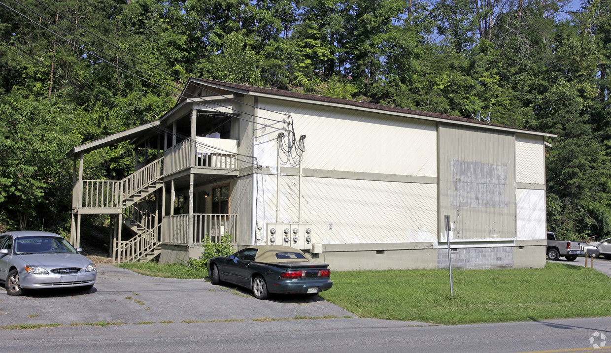 Building Photo - 172 Conner Heights Rd
