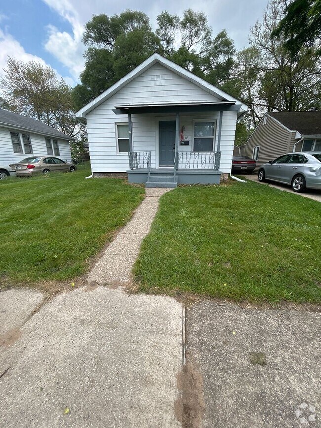 Building Photo - 618 S 28th St