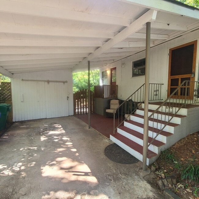 Building Photo - 3416 Alison Dr