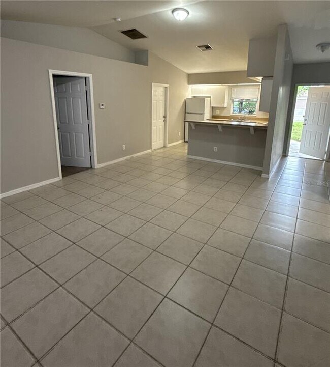 Foto del edificio - 5219 Centennial Blvd