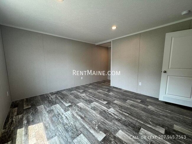 Foto del edificio - 111 H St